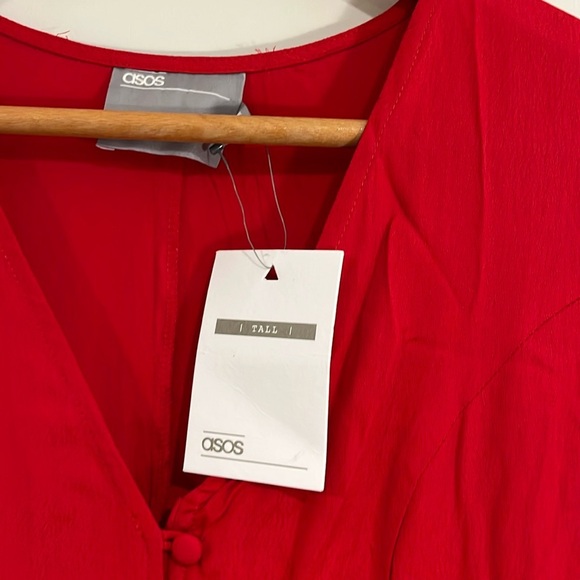 NWT ASOS Women’s Tea Dress Rouleau Buttons V-Neck Layered Skirt Red Cocktail - Picture 6 of 12